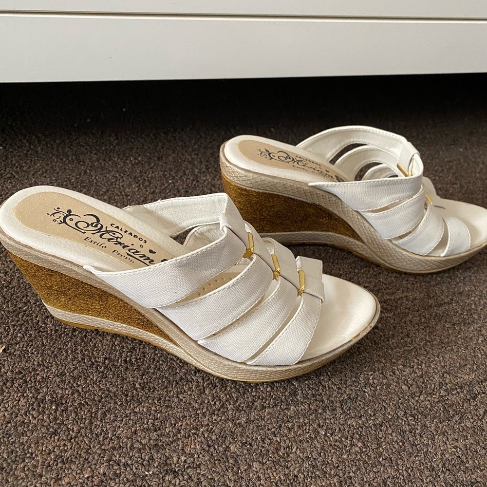 Summer shoes